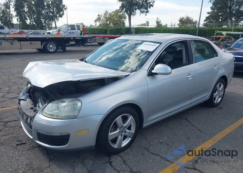 2008 Volkswagen Jetta Se/Sel из США, поврежденный, VIN 3VWRZ71K68M144258